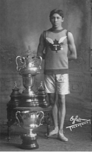 Tom Longboat with Ward Marathon Trophy (Courtesy of Wikipedia)